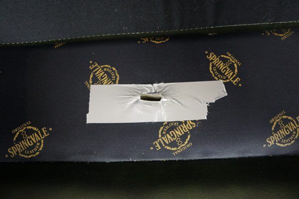 Chesterfield sofa in green cowhide leather