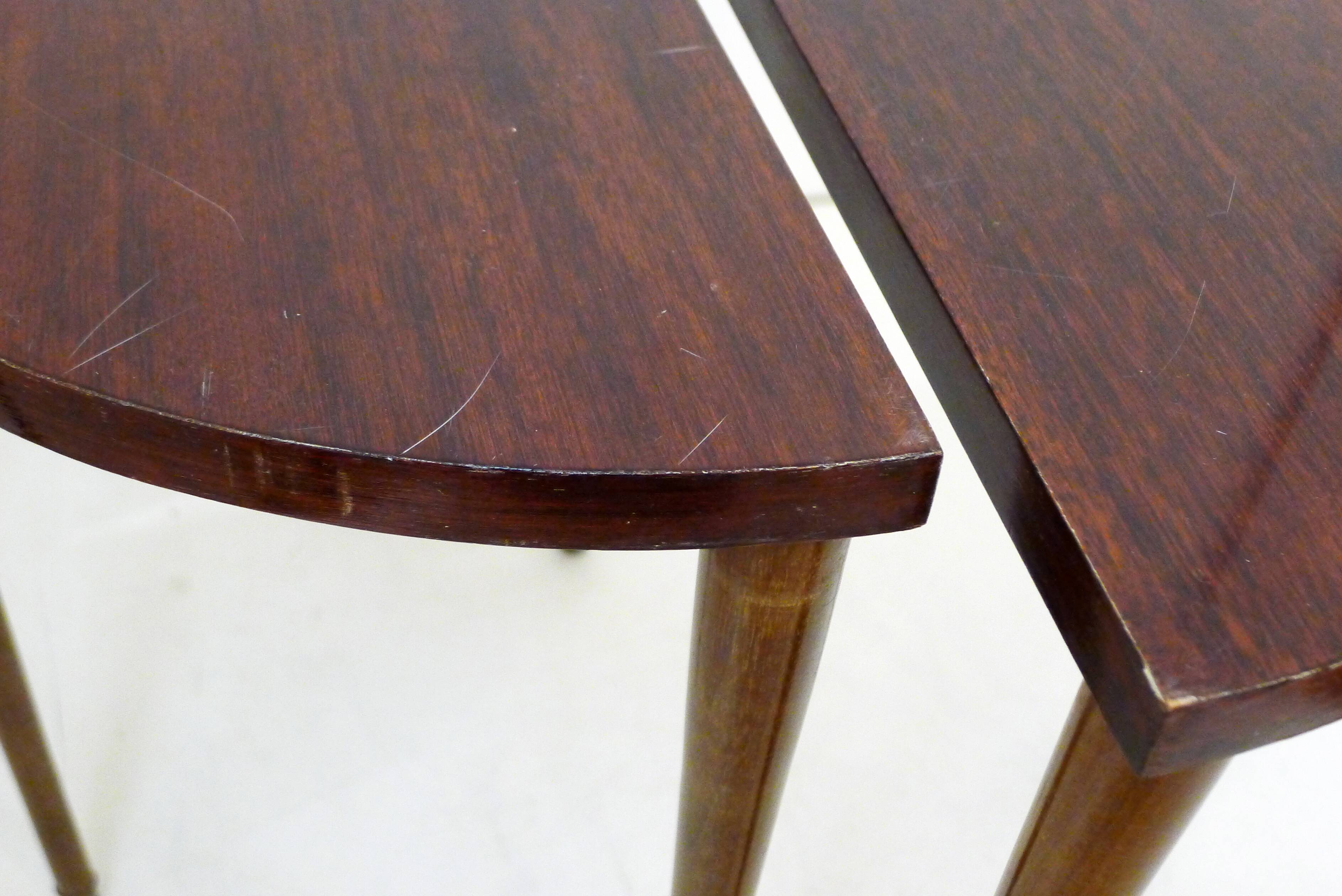 Set de 4 tables gigognes en bois