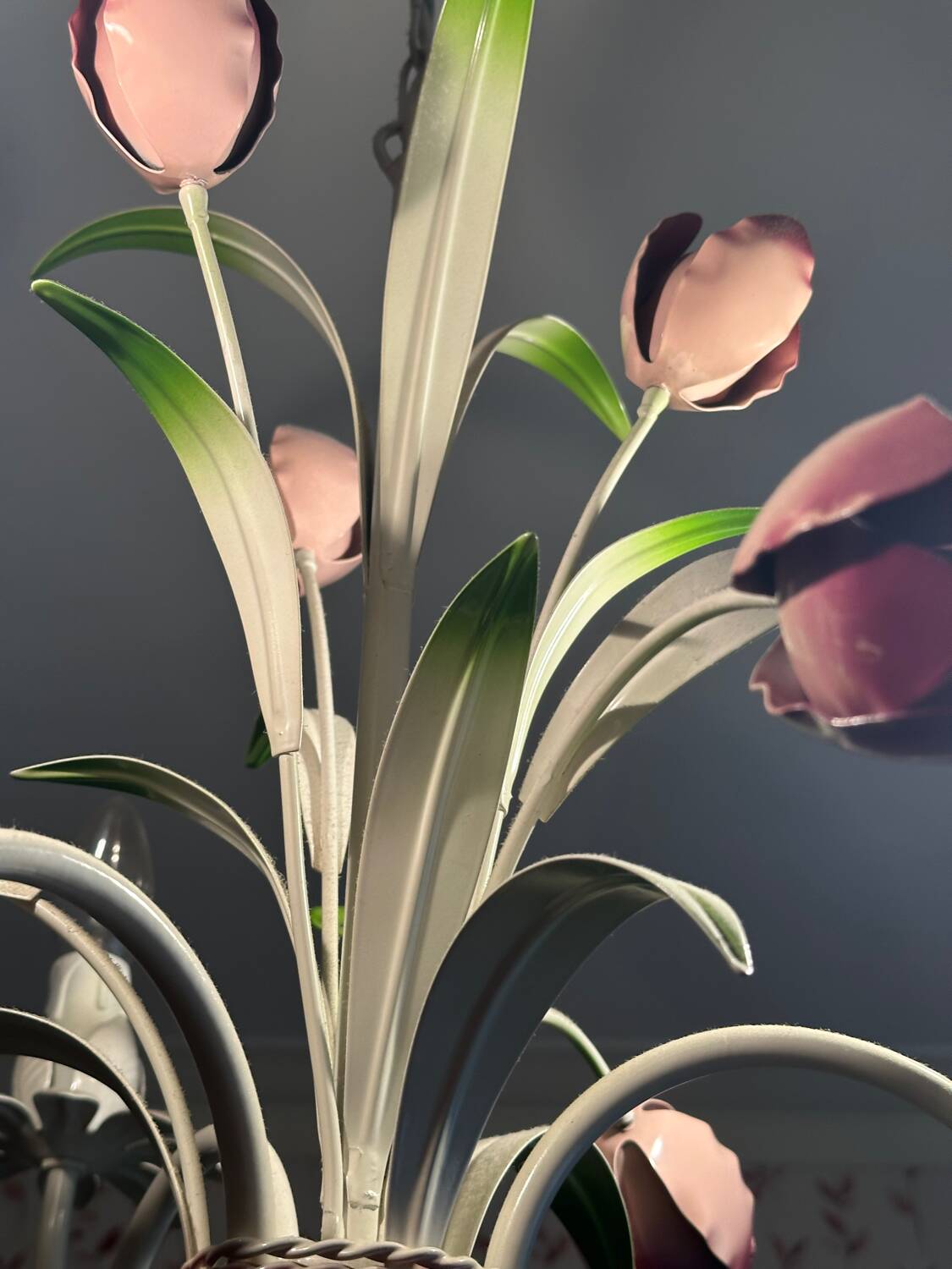 Lustre Vintage en fer forgé - Bouquet de tulipes