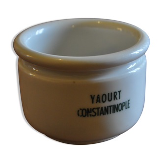 Vintage yoghurt pot