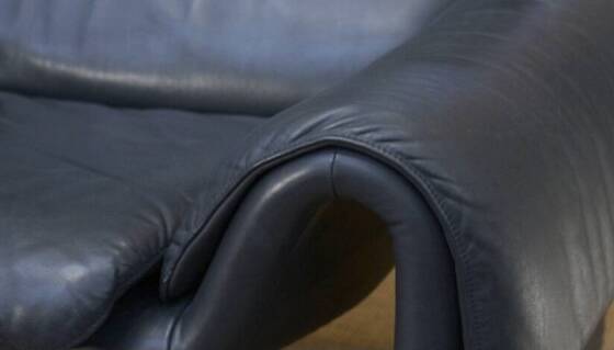 High-end black leather sofa, luxury De Sede sofa