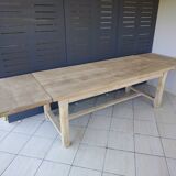 Renovated solid oak farmhouse table with extensions