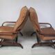 Paire de fauteuils années 1970