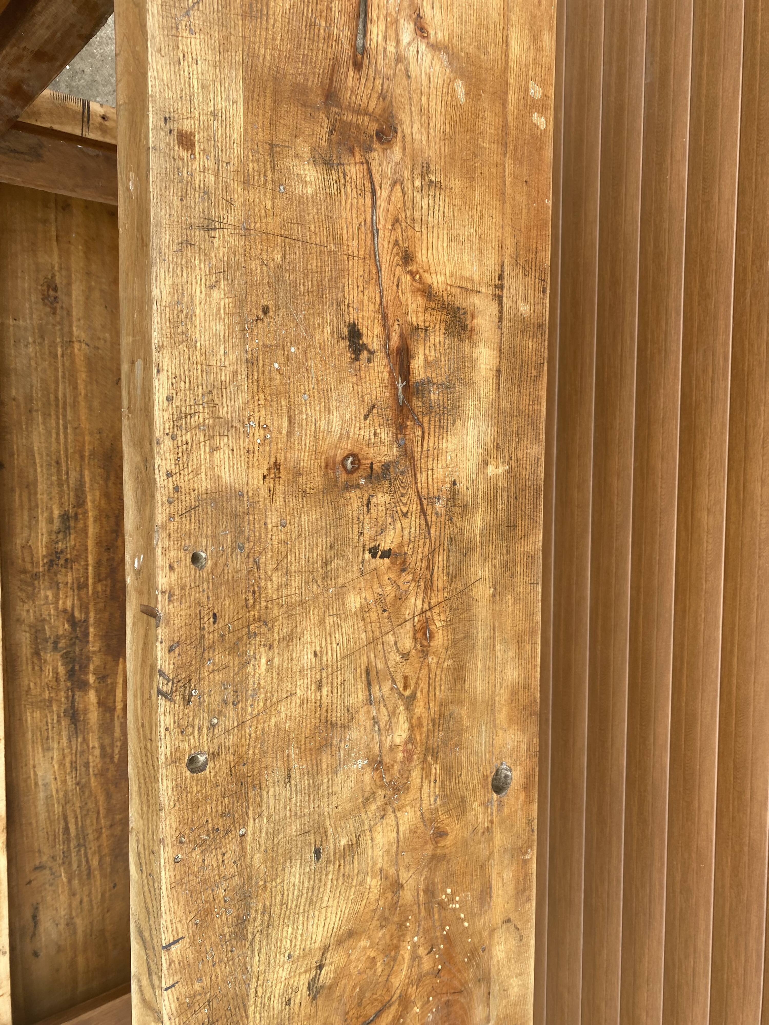 Carpenter's workbench