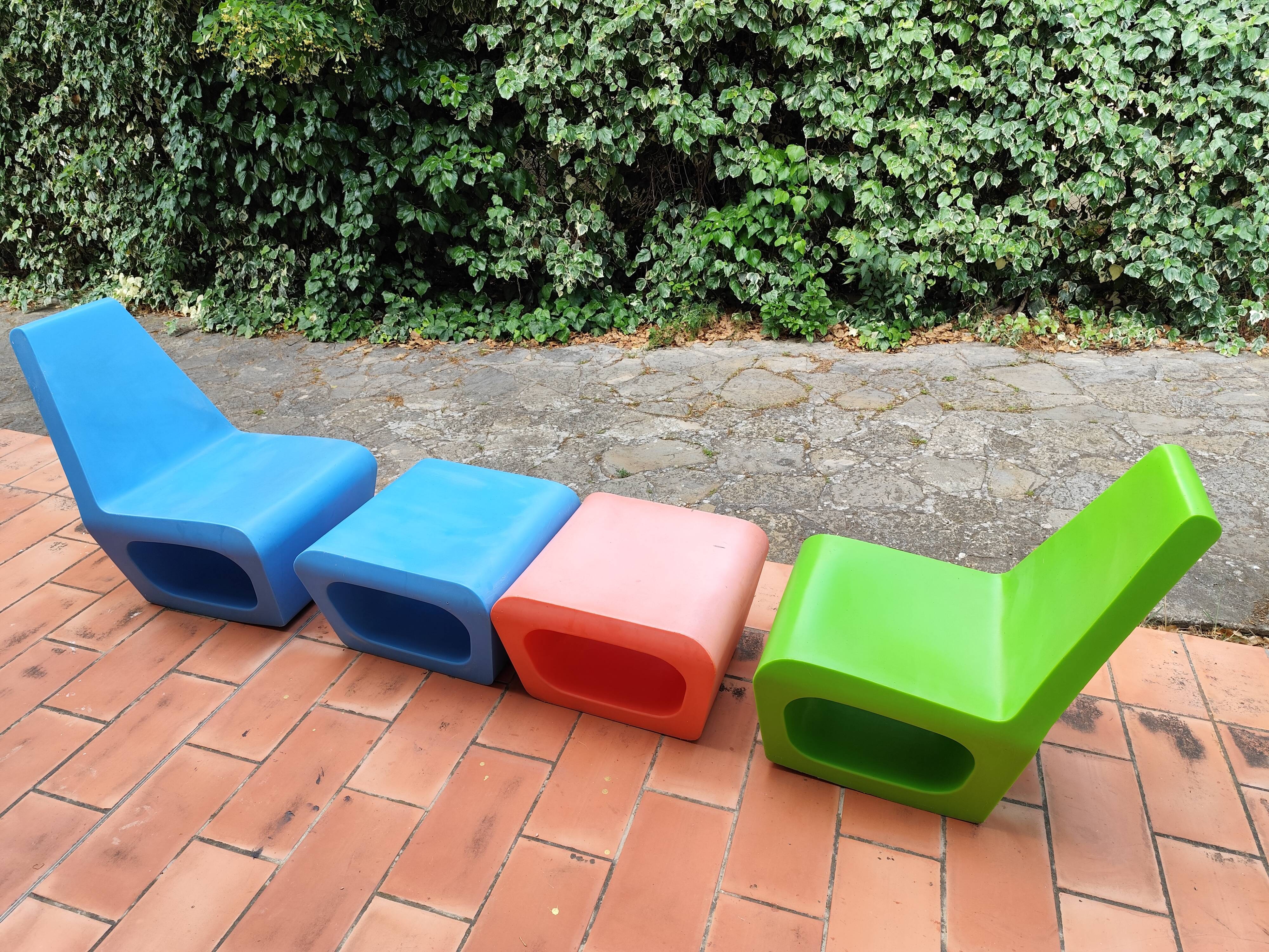 2 armchairs and 2 ottomans by Wiel Arets for Quinze & Milan vintage