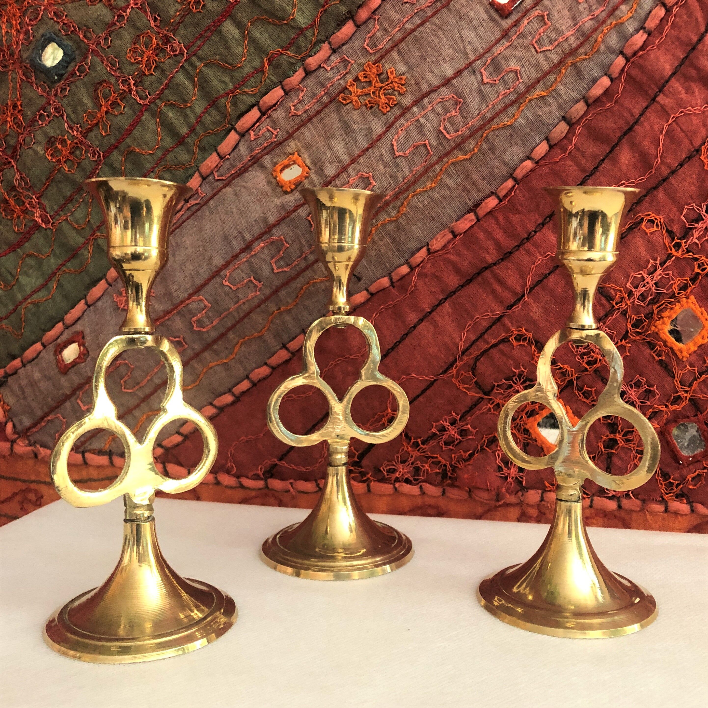 Trio of golden brass candle holder INDIA vintage