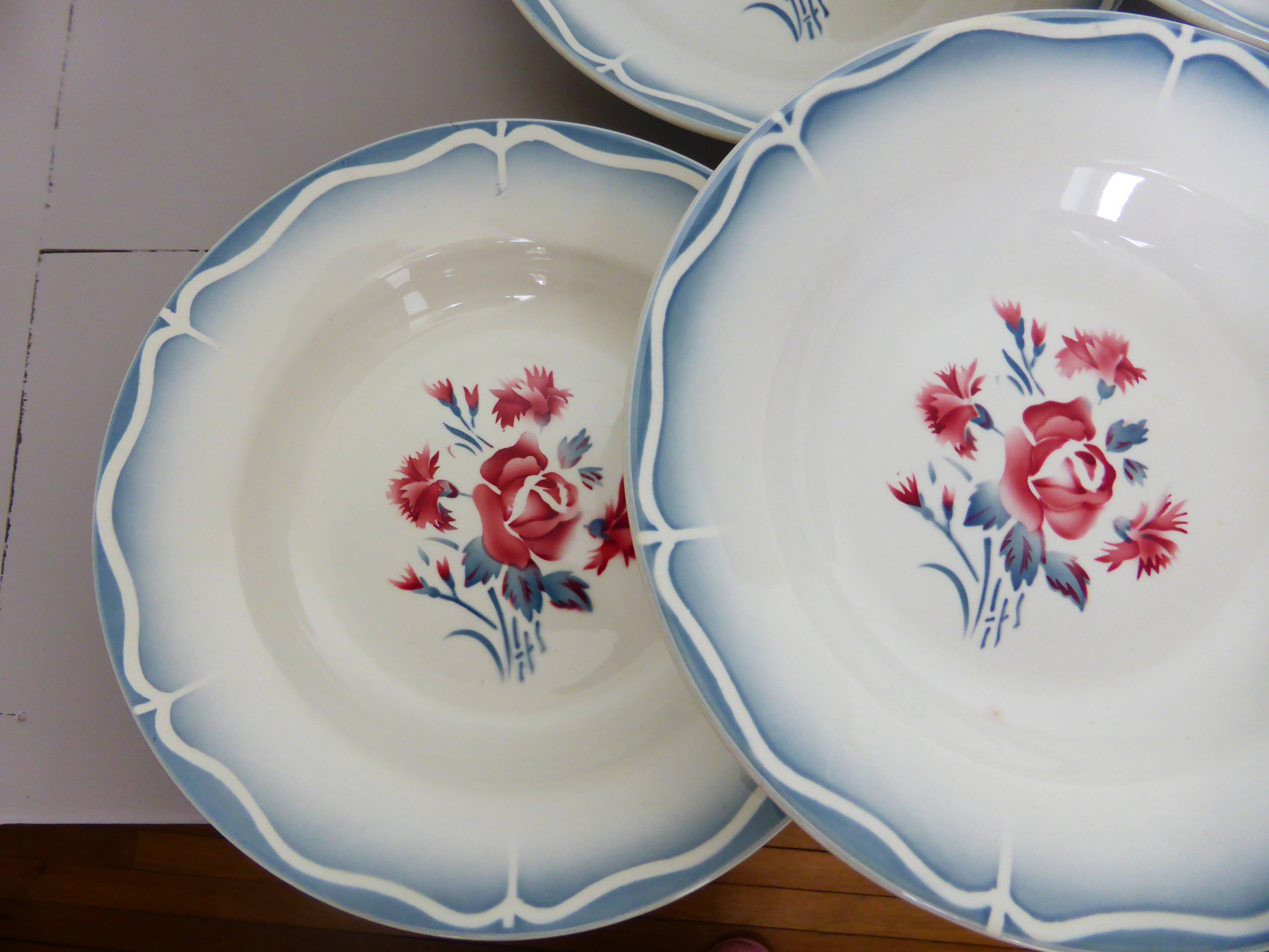 6 vintage Digoin Sarreguemines soup plates, Nina Rosa model