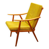 Fauteuil dit " Boomerang " jaune par Antonin Suman pour TON Bystrice 1960