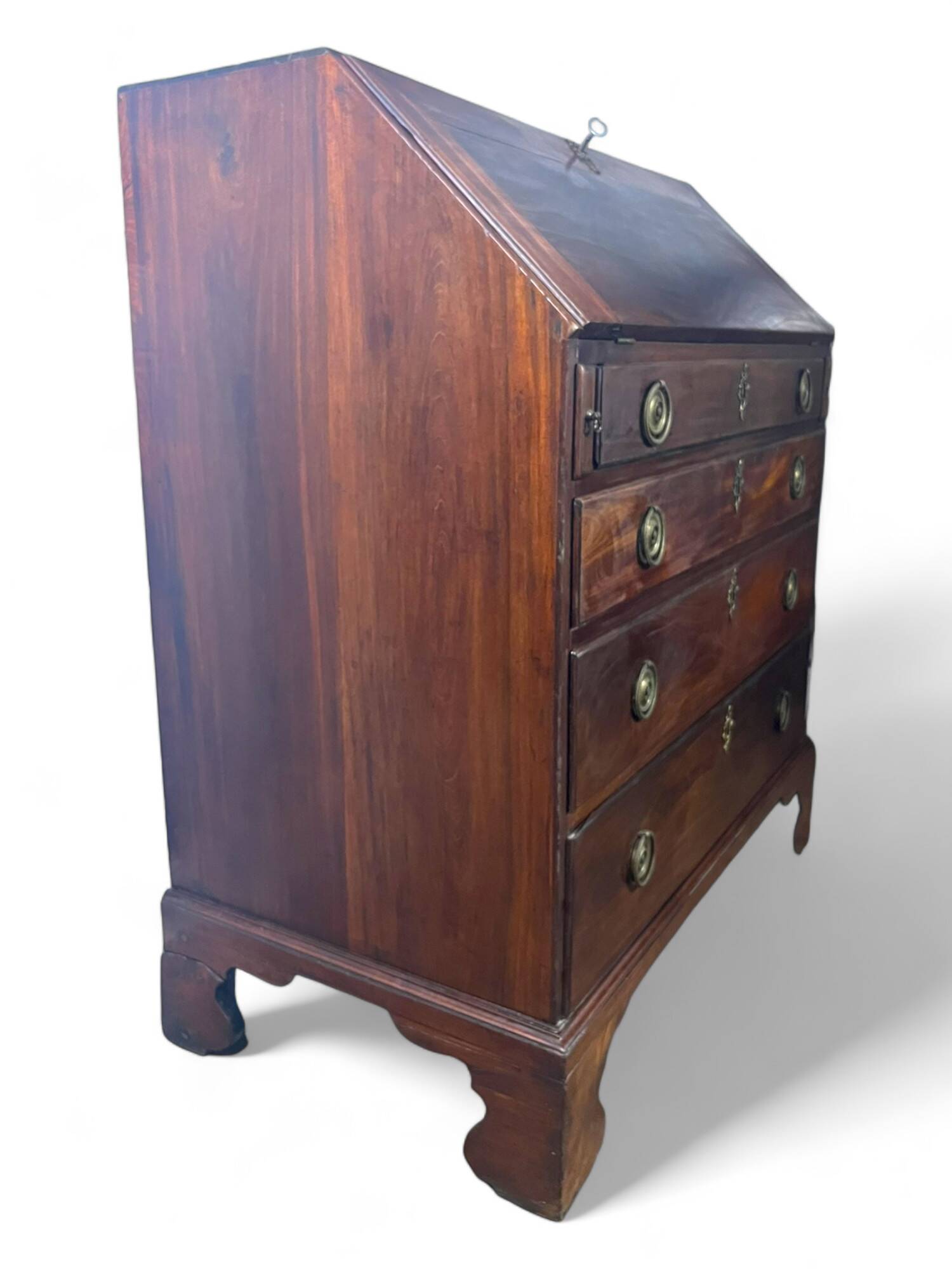 English mahogany sloping chest of drawers - England 18th - George III