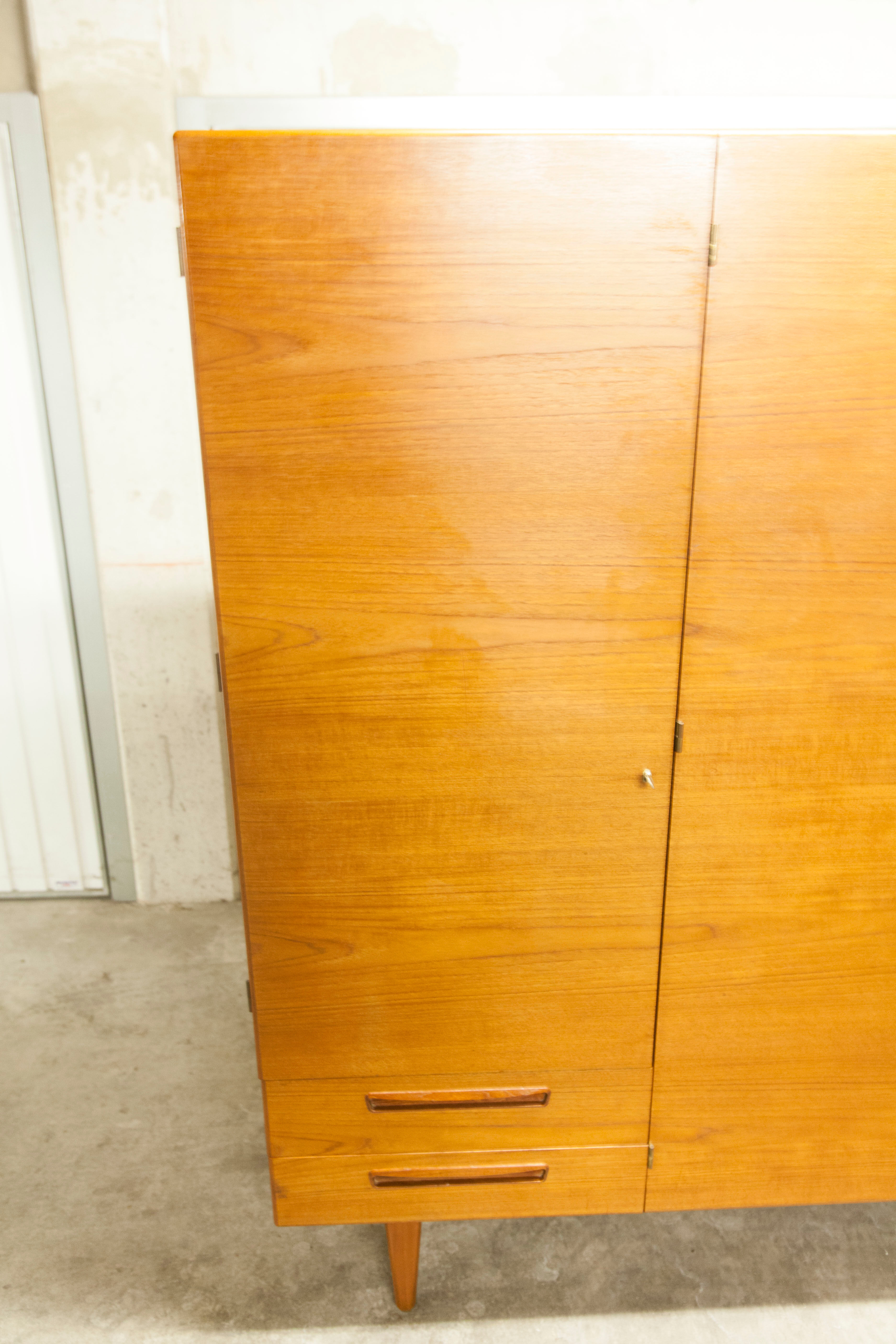 Danish Scandinavian wardrobe signed Sven Ellekaer 1960 3 doors 2 drawers with mounting plan