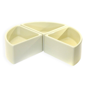 Elco white plaster corner flower pots, 1970s, set of 3.