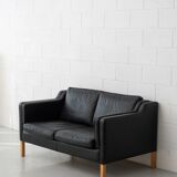 Stouby black leather sofa