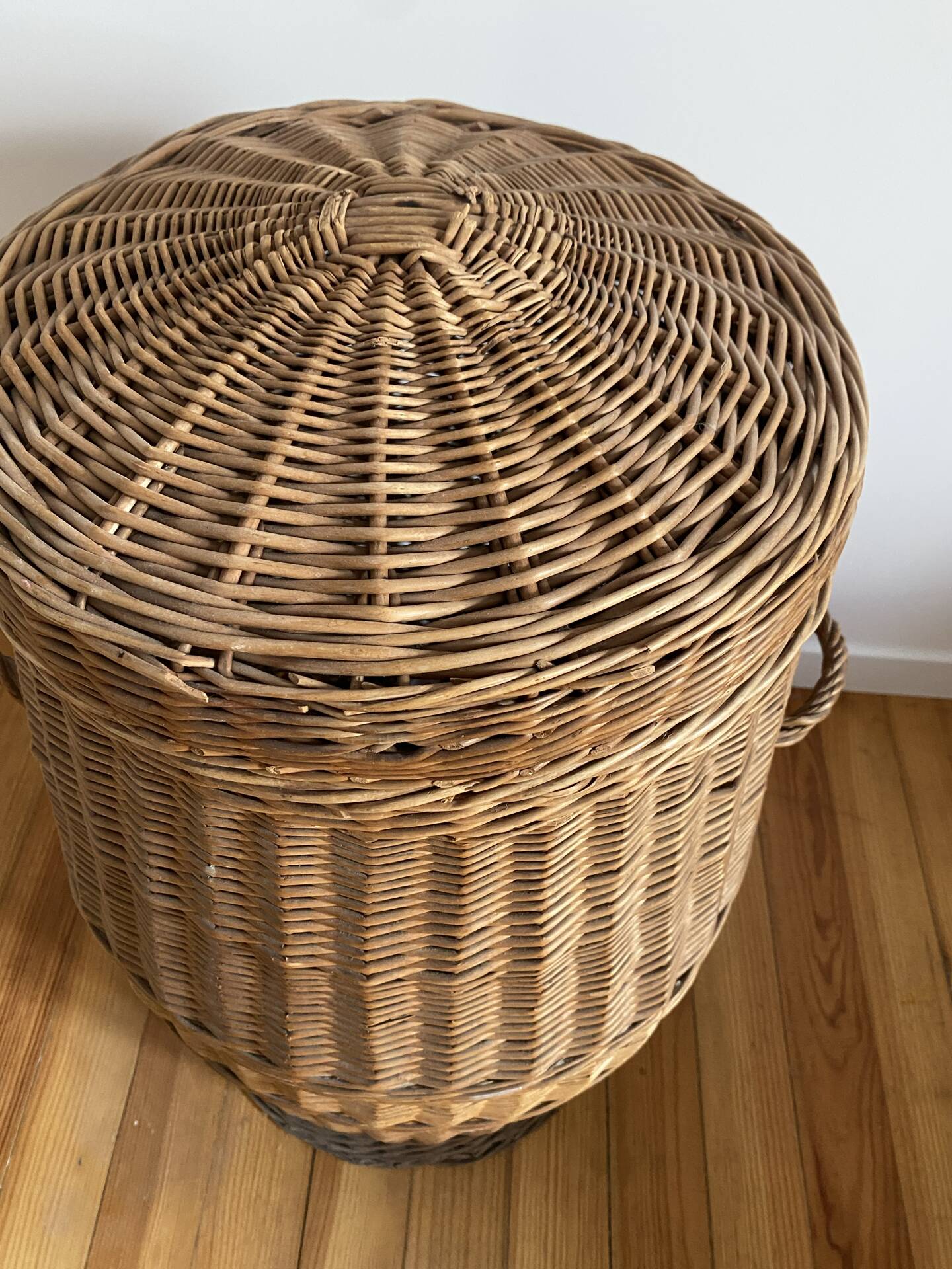 Vintage laundry basket