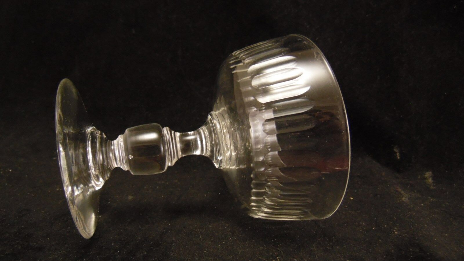 Service of 6 19th century cut crystal champagne cups