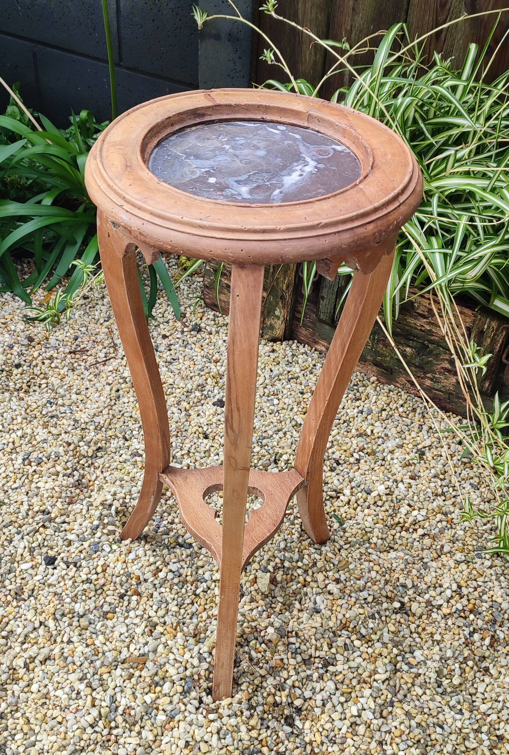 Antique Louis XV style stool in wood and marble.