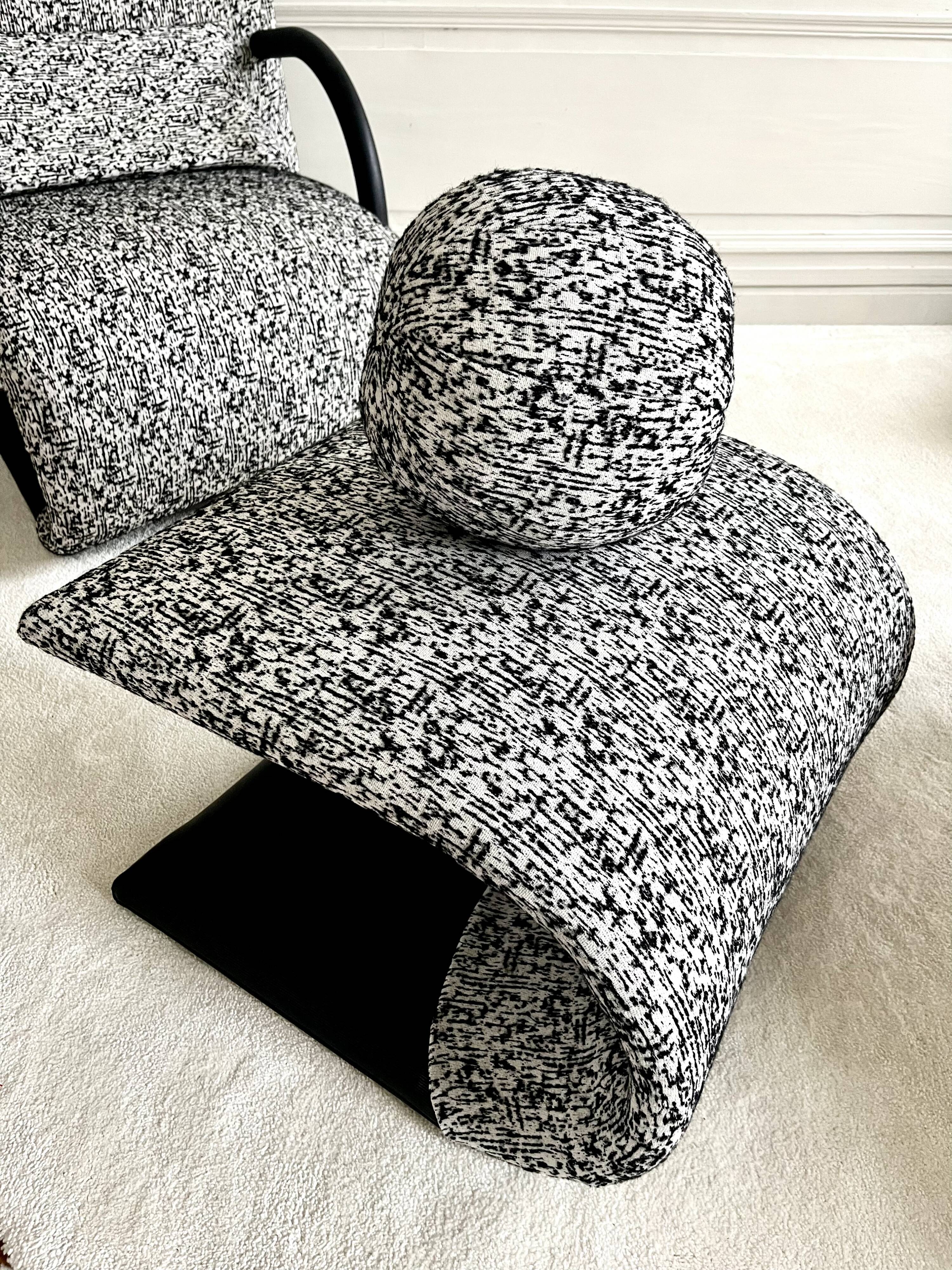 Armchair set and footrest vintage design line Roset Zen
