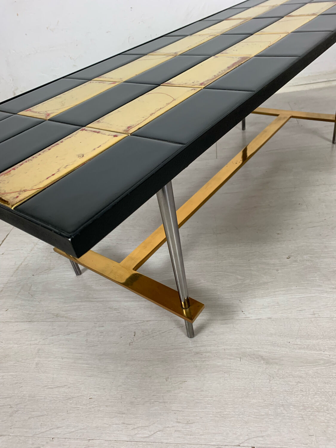 Ceramic coffee table