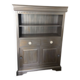 Storage cabinet