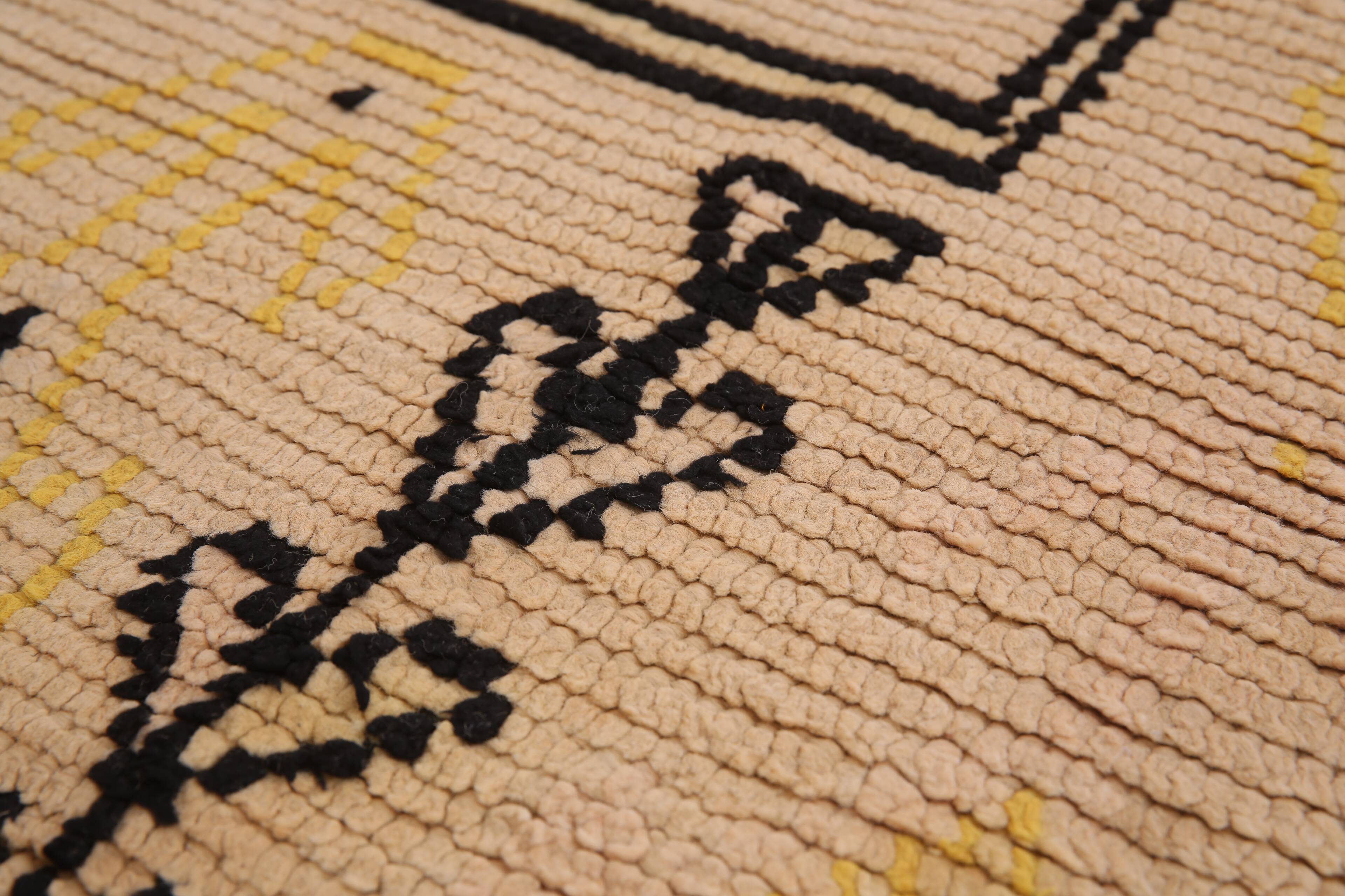 Beige Vintage Moroccan Rug 199 x 376 cm - Berber Wool Rug Handmade