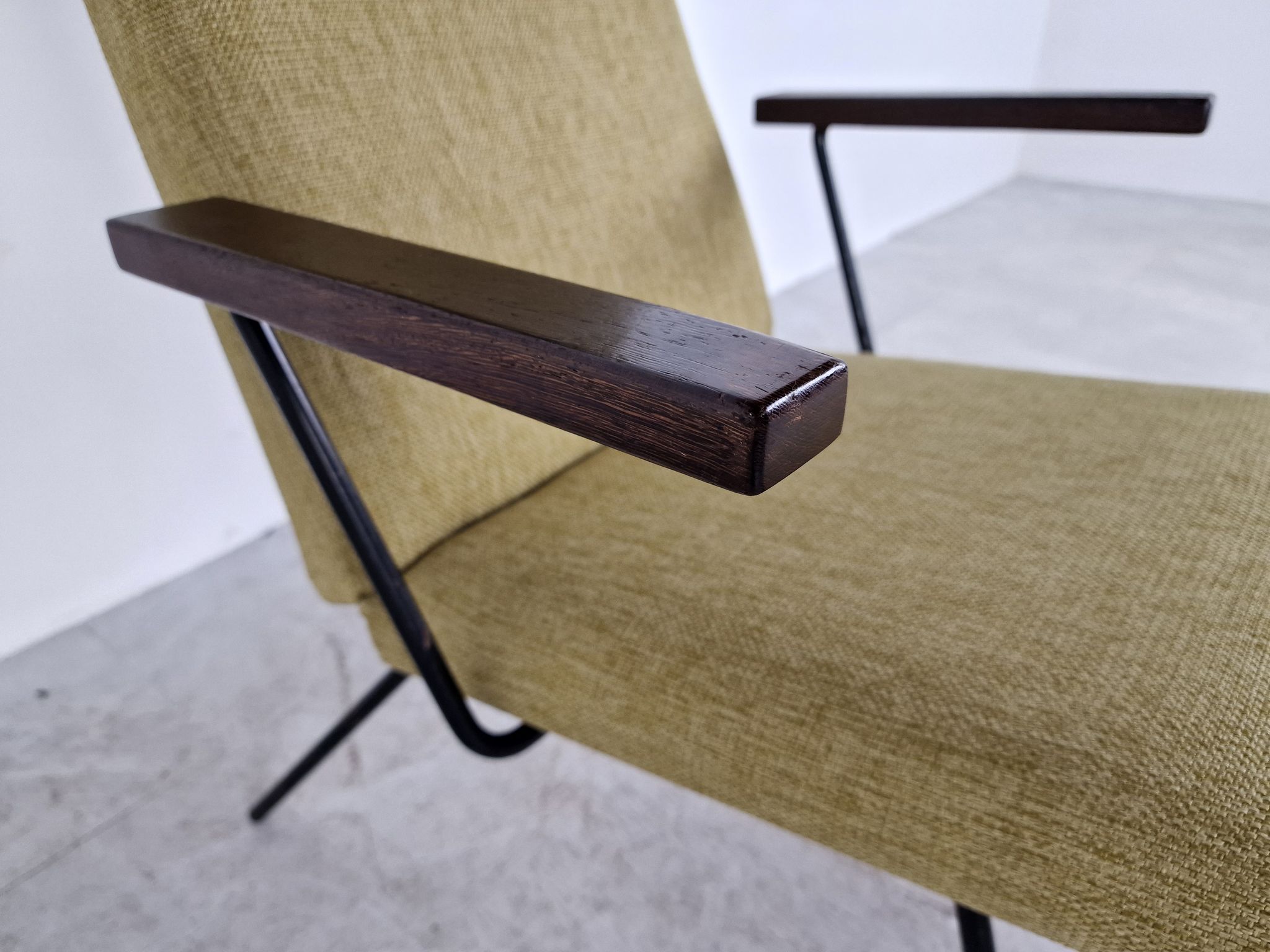 Fauteuil modèle 1410 par André Cordemeyer pour Gispen, années 1950