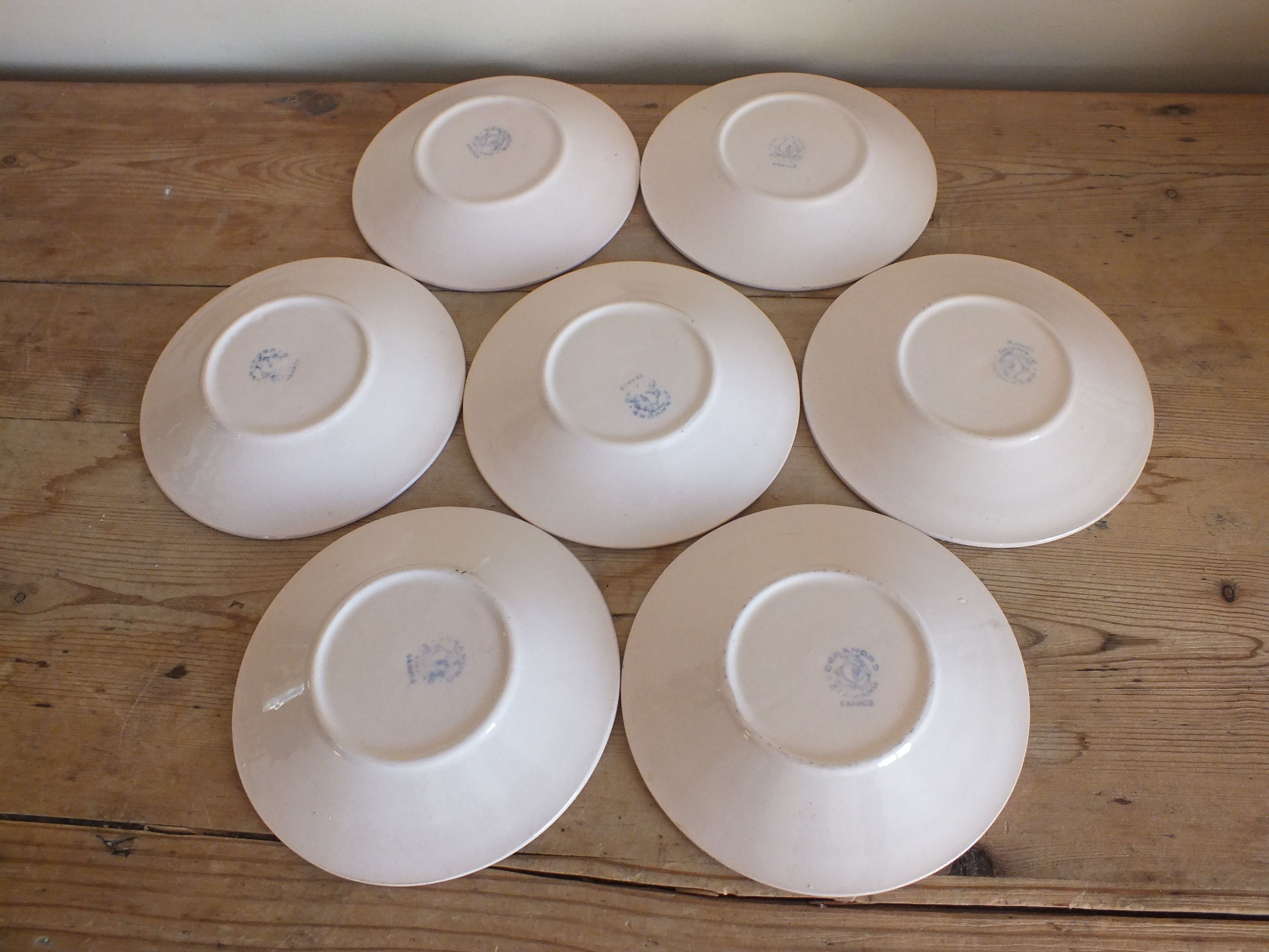 Set of 7 powder pink coffee cups Céranord Saint Amand