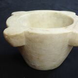 Carrara marble mortar of nineteenth century 26 x 13 cm