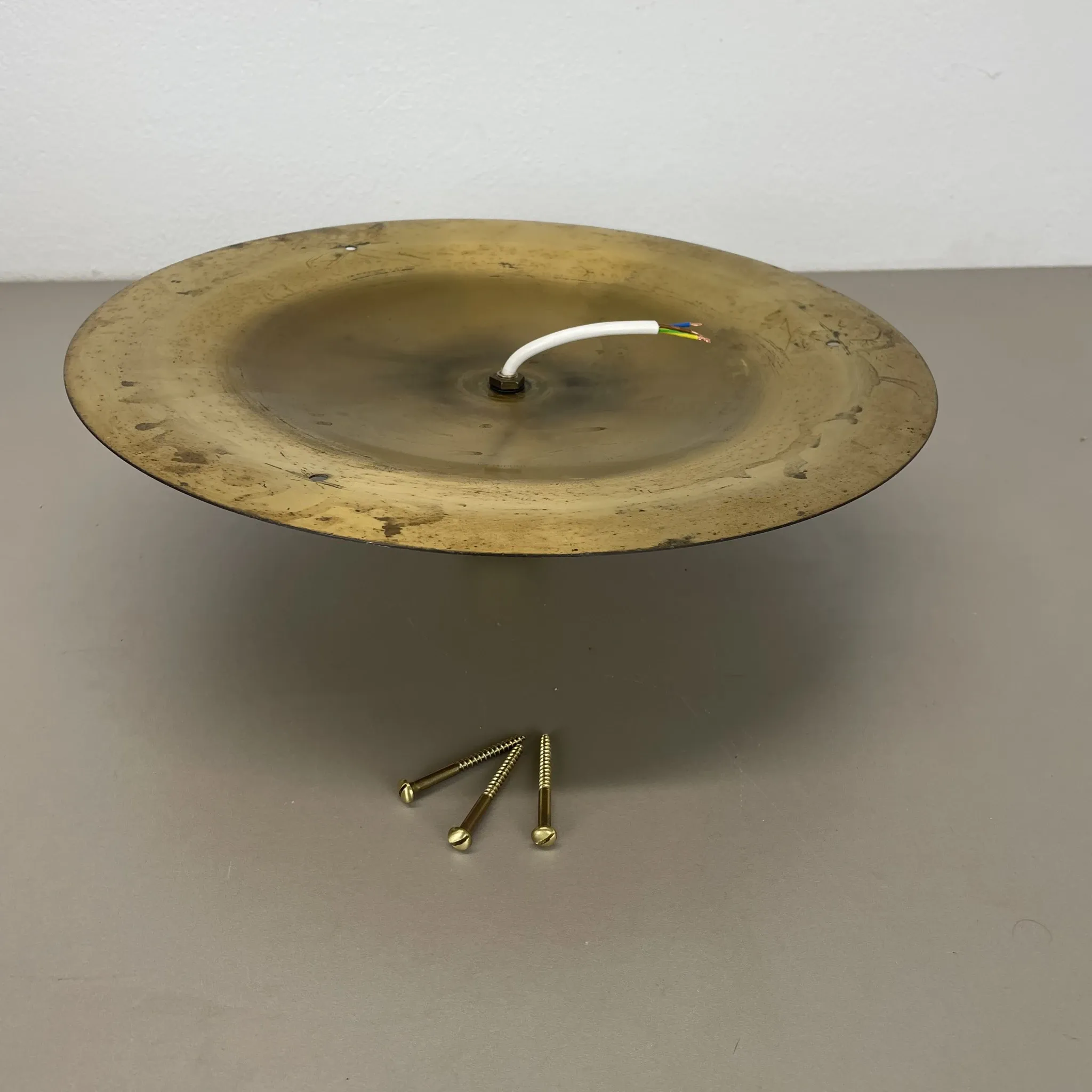 Wall-Ceiling Lamp made of Unique Brass in the Style of Gino Sarfatti, Flush Mount Lighting Italy 1950s