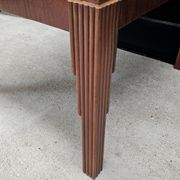 Lot table et ses 6 chaises Art déco de Saddier & fils