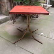 Table de bistrot, restaurant carré en métal année 1950,1960