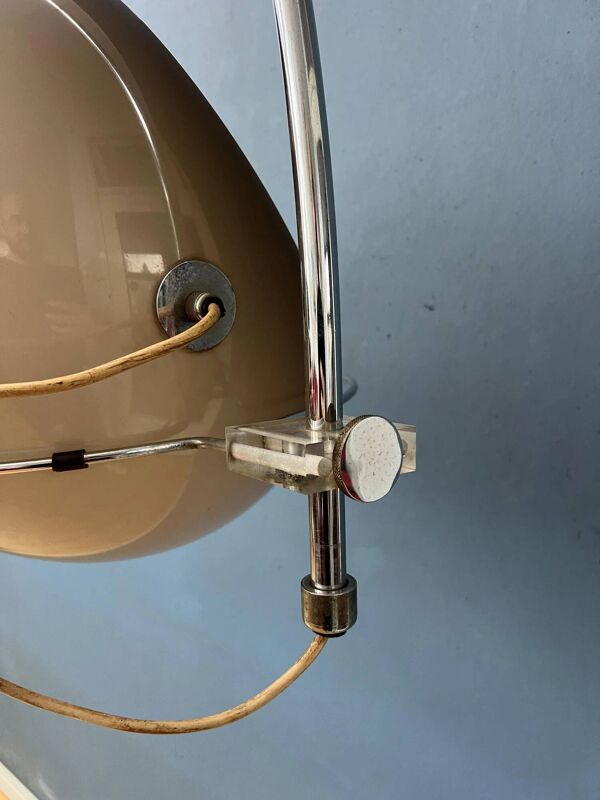 Lampadaire en forme d'arc en forme de champignon de l'ère spatiale du milieu du siècle par GEPO