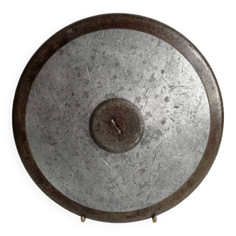 Ancien disque de lancer en métal (athlétisme), 22 cm