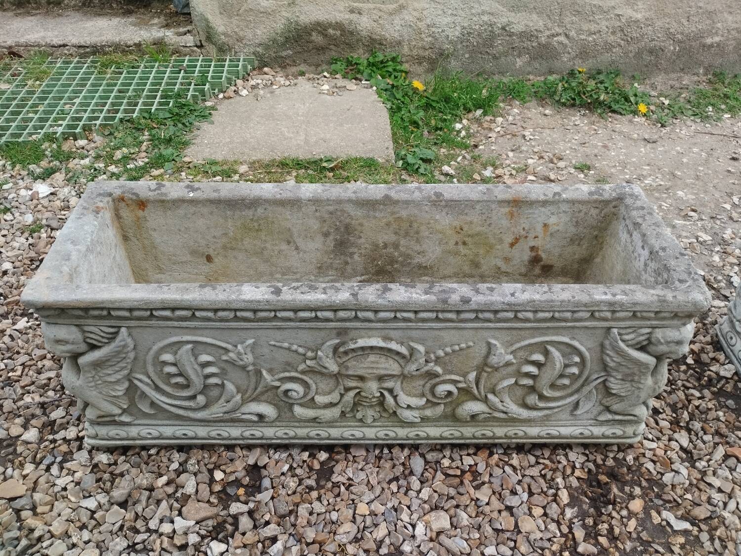 Pair of ancient stone Médicis planters