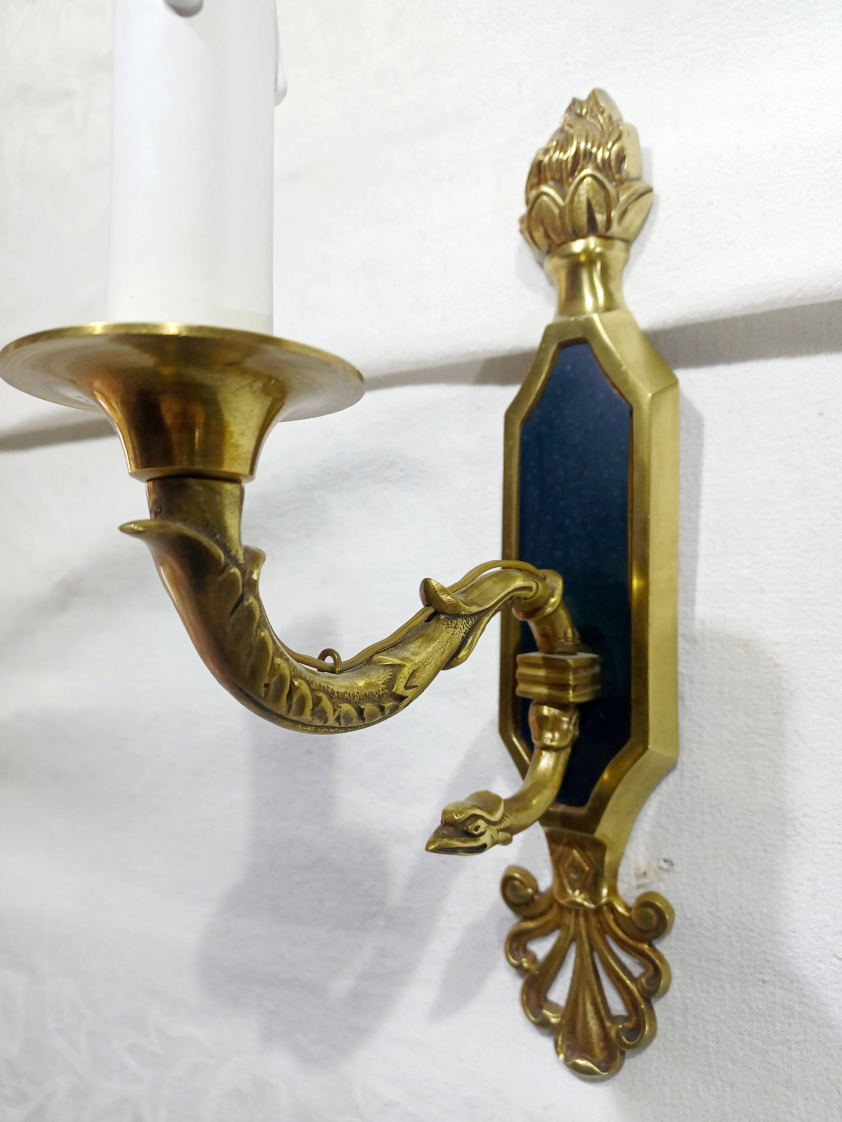 1-light empire style wall light