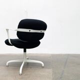 Set of chairs model Space Age 2038 by Bruce Hannah & Andrew Morrison for Knoll International, 1970s.