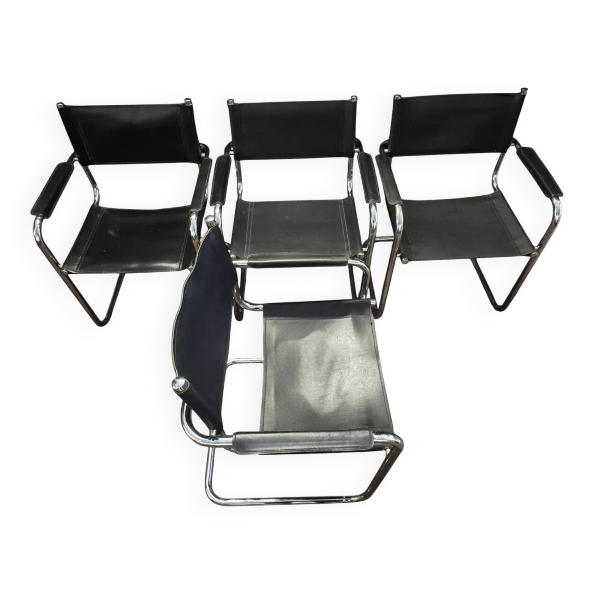 Set of 4 Armchairs in the style of Marcel Breuer – sled base