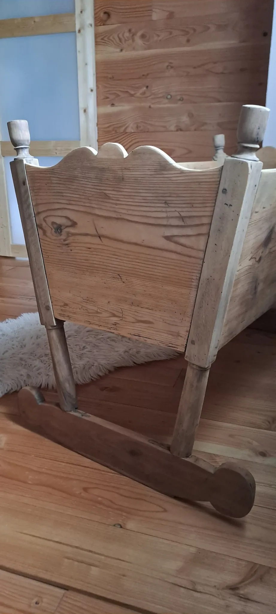 Antique pine cradle