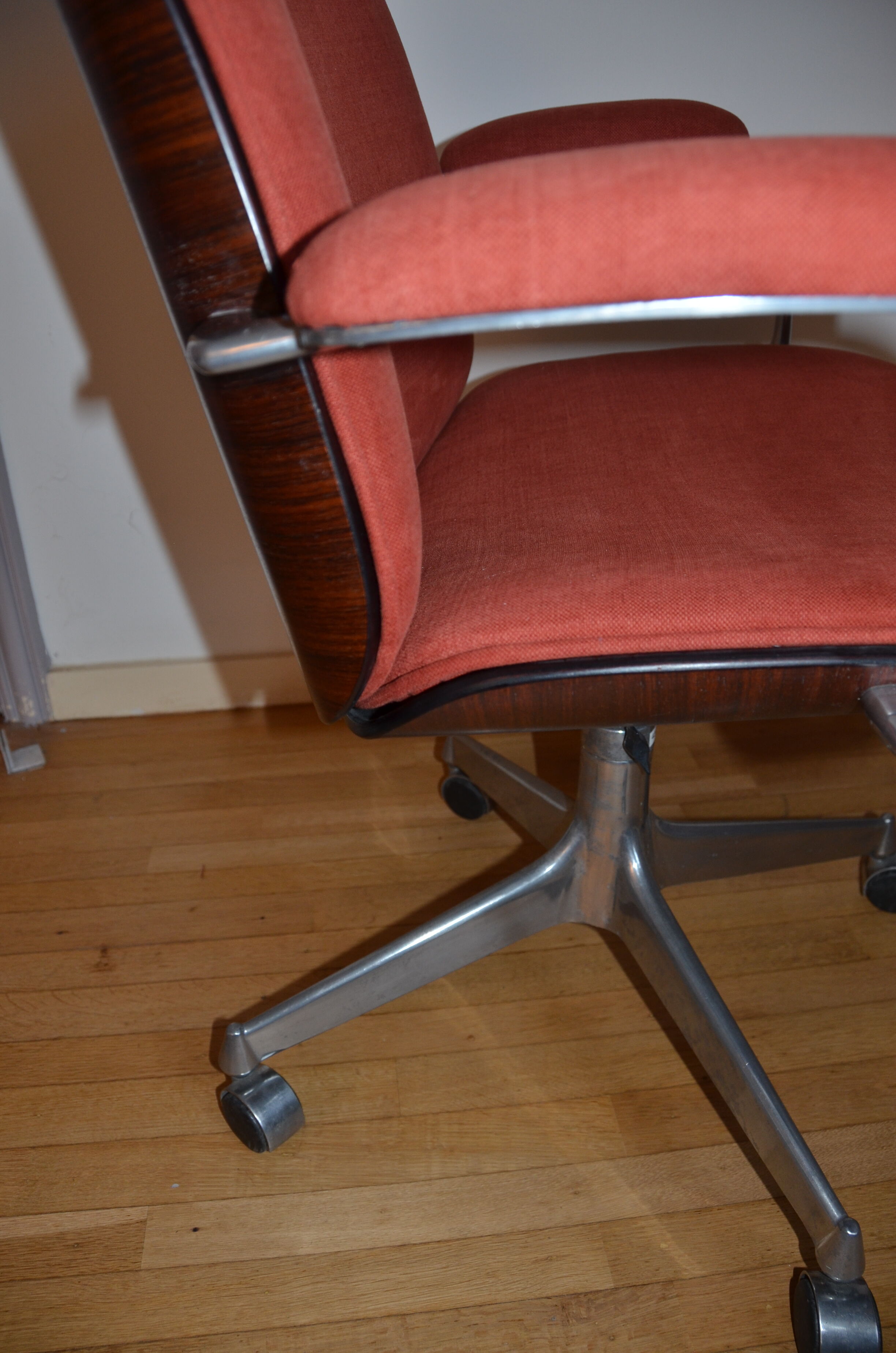 Ico Parisi office chair for MIM