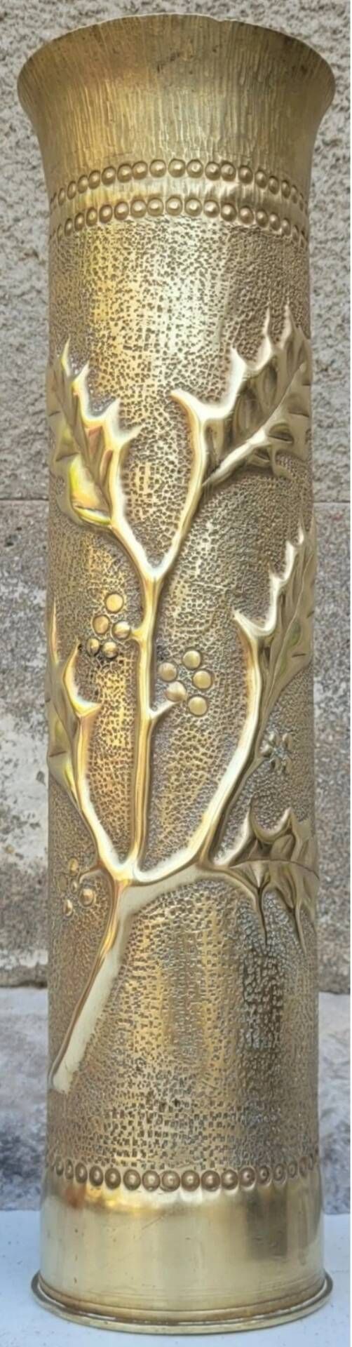 75 shell casing carved - Art of the poilus floral decoration WW1