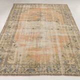 6x9 Old Antique Vintage Rug, 196x270Cm