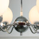 Lustre italien en chrome et opalin du milieu du siècle
