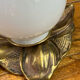 Lampe, forme de feuille, en bronze