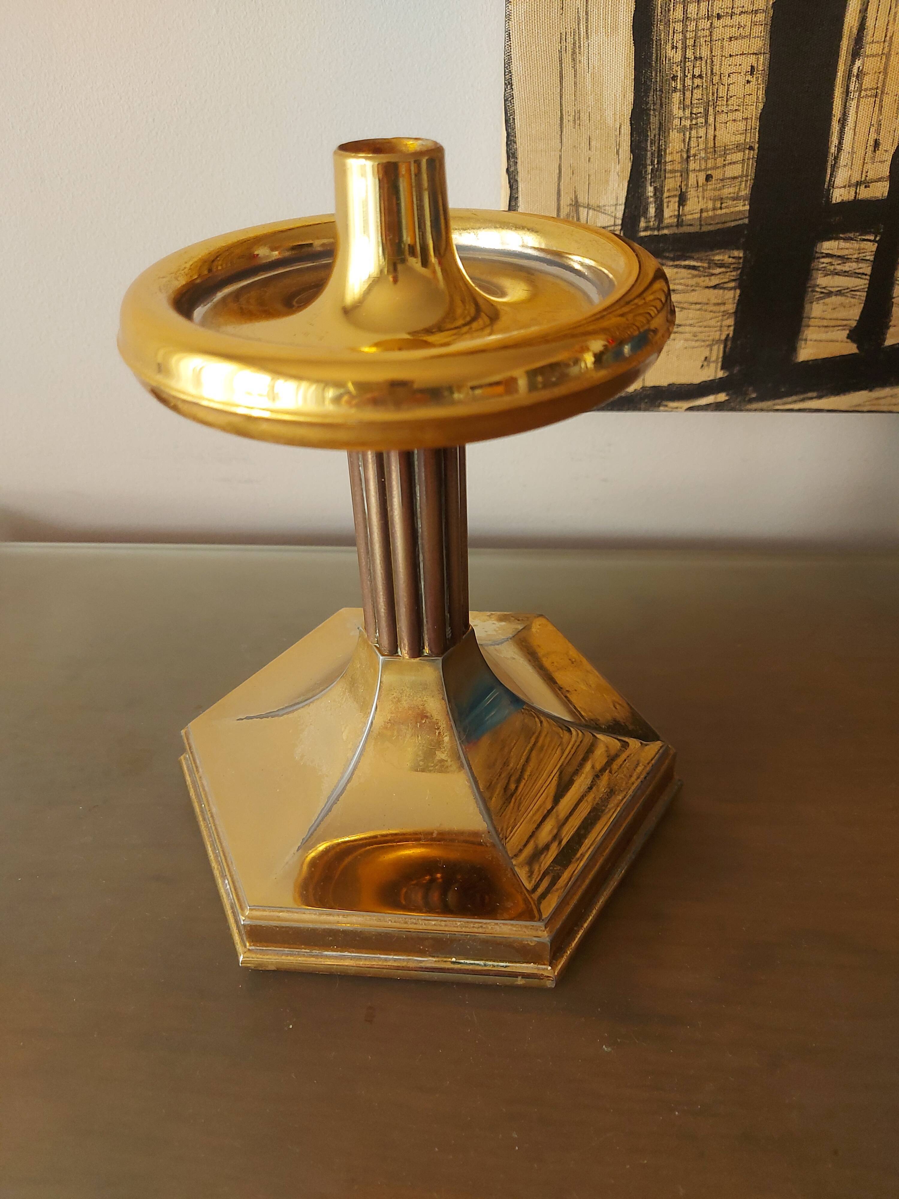 Nagel design candle holder