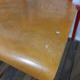 Chaises d'école