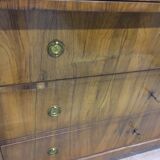 Walnut dresser 4 drawers