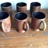 6 stoneware mugs
