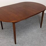 Oval extendable teak table by Nils Jonsson for Troeds 50s/60s