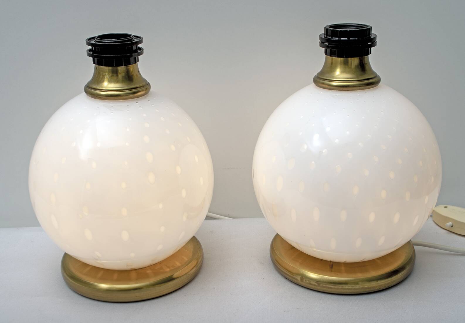 Pair of Mid-Century Modern Brass and Blown Murano Glass Table Lamps, 1970s