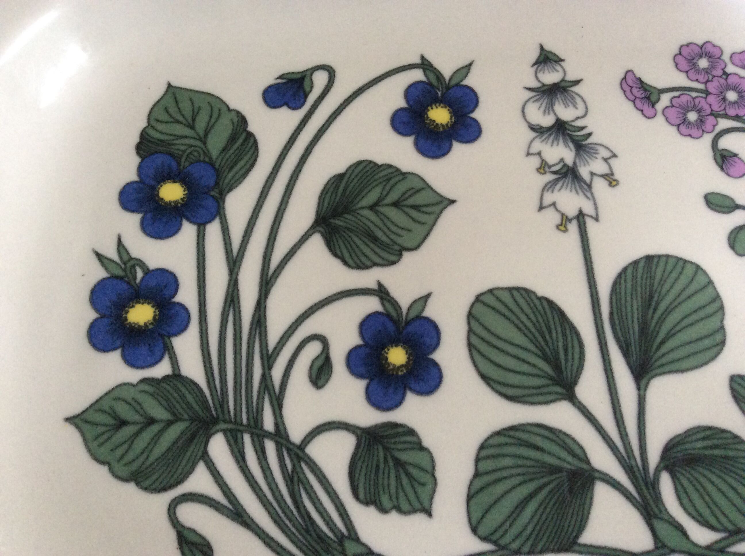 Vintage dish
