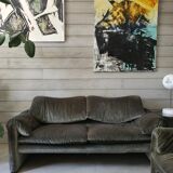 Sofa by Vico Magistretti for Cassina model Maralunga