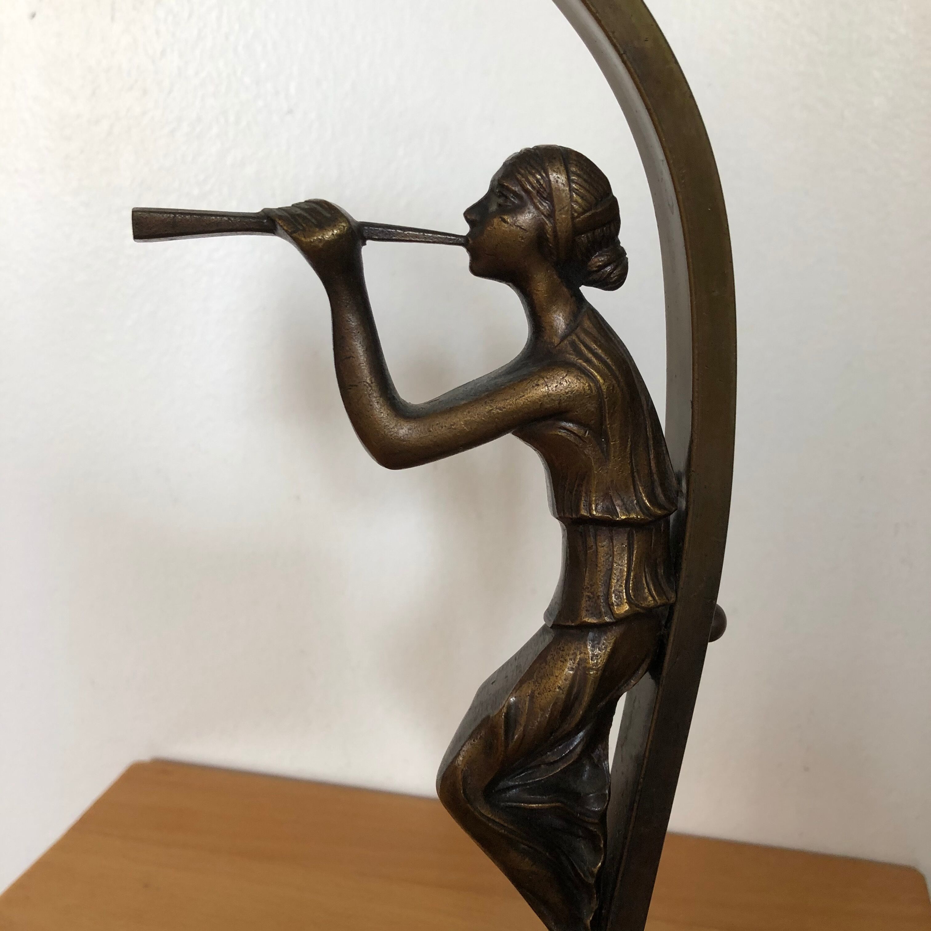 Bronze art deco lamp